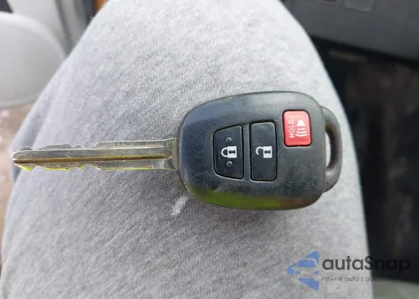 2012 Toyota Prius C Two z USA, uszkodzony, nr VIN JTDKDTB31C1515979